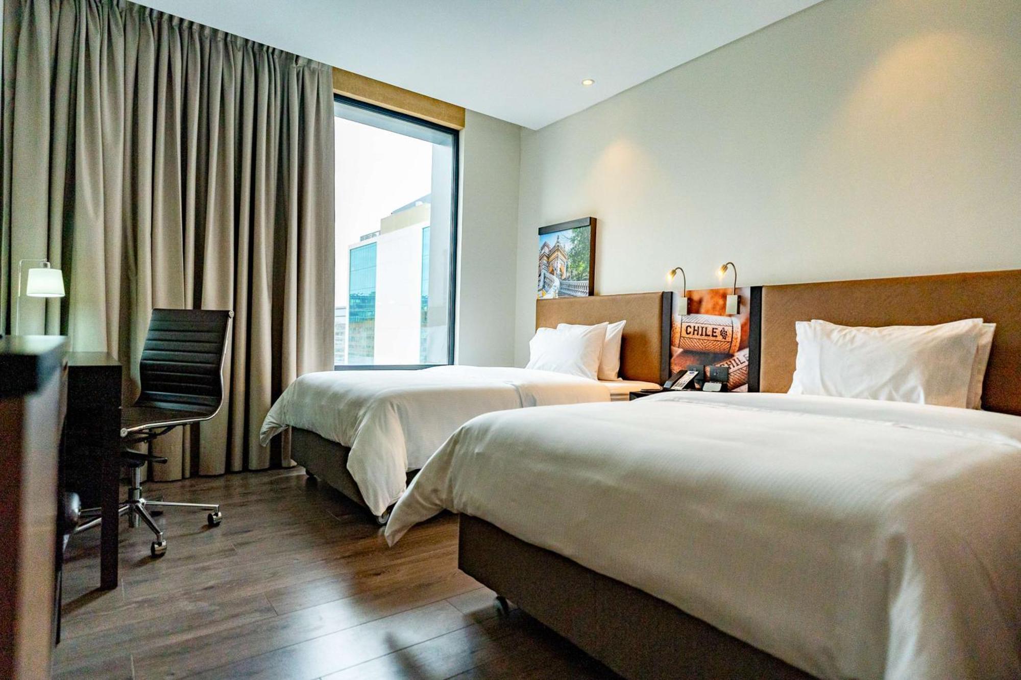 Hampton By Hilton Santiago Las Condes エクステリア 写真