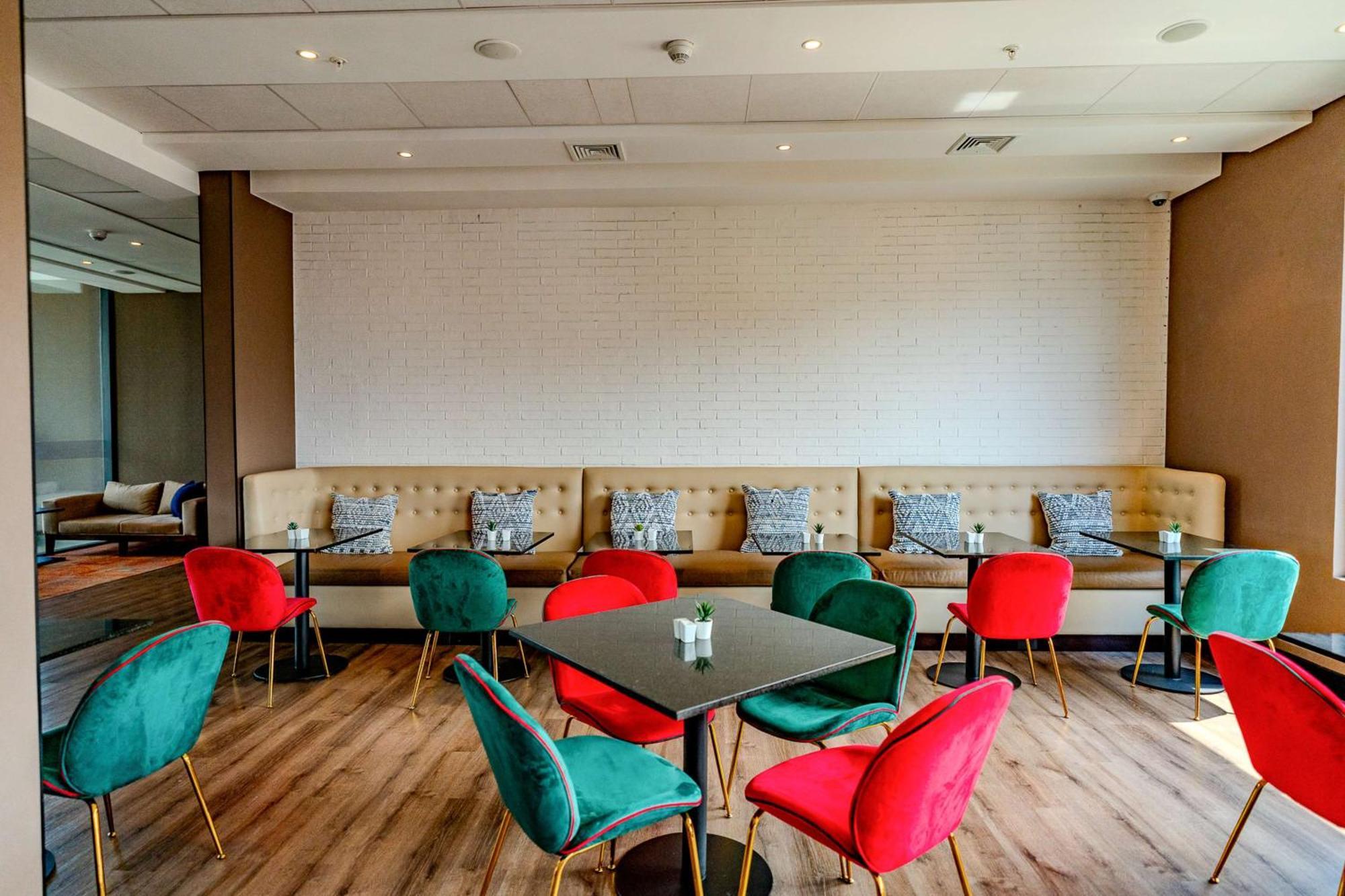 Hampton By Hilton Santiago Las Condes エクステリア 写真